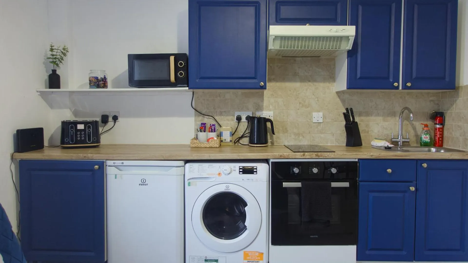 Studio Apartment - The Sapphire GLOUCESTERSHIRE 0*,  United Kingdom